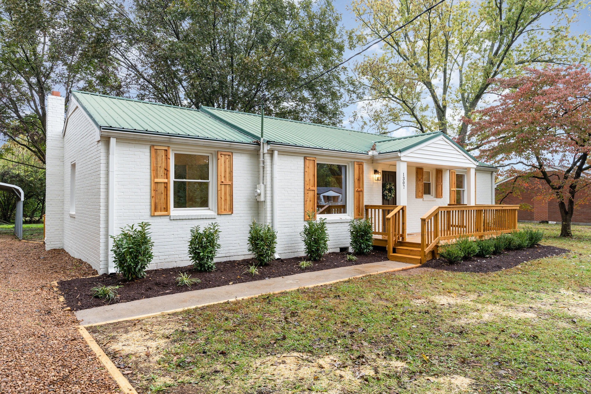 1307 Atlas St