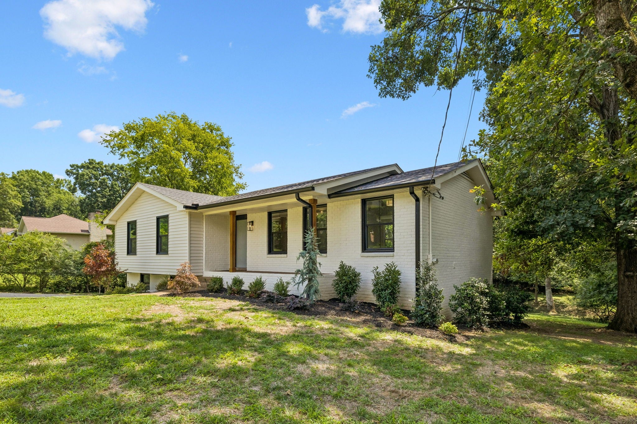 108 Airfloat Dr