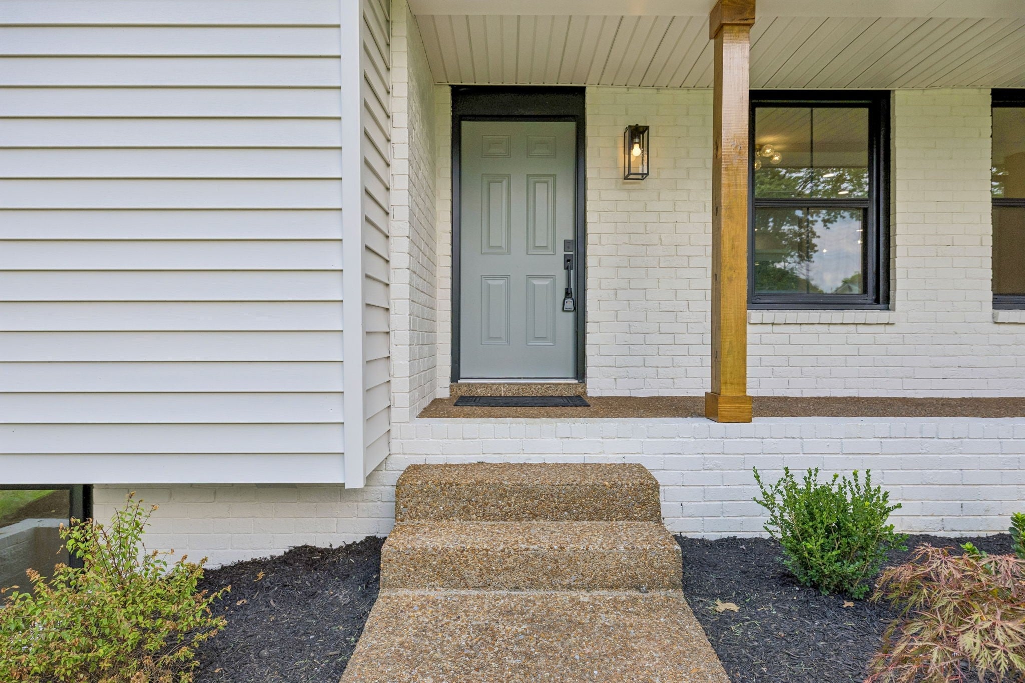 108 Airfloat Dr