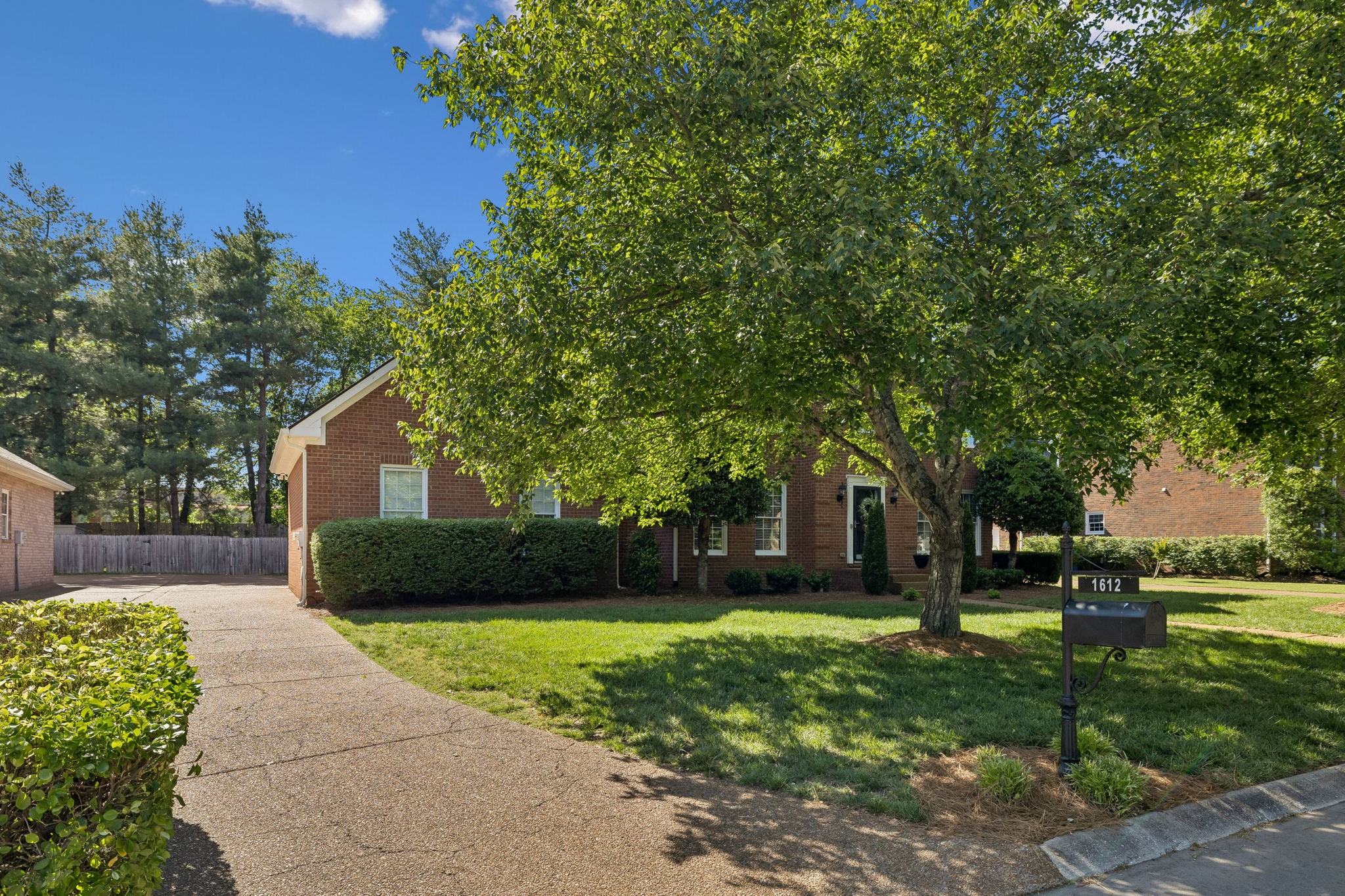 1612 Kinnard Dr