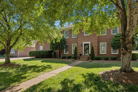 1612 Kinnard Dr Franklin TN 37064