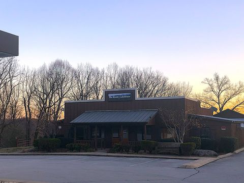 7080 Dale Ridge Rd Lancaster TN 38569