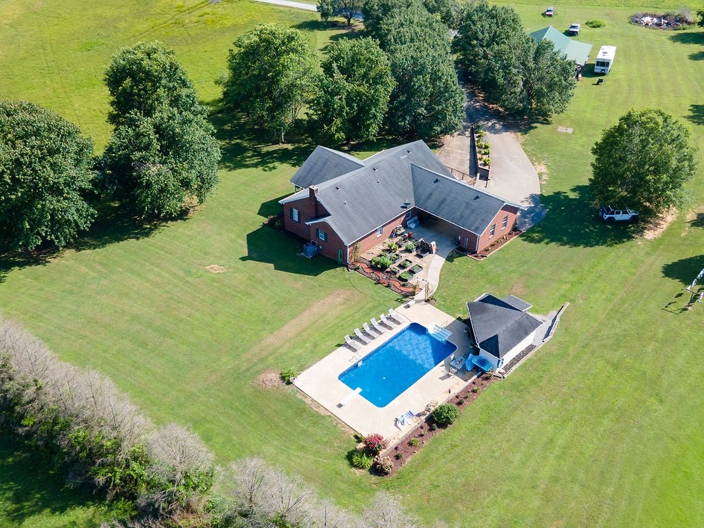 187 N Old Military Rd