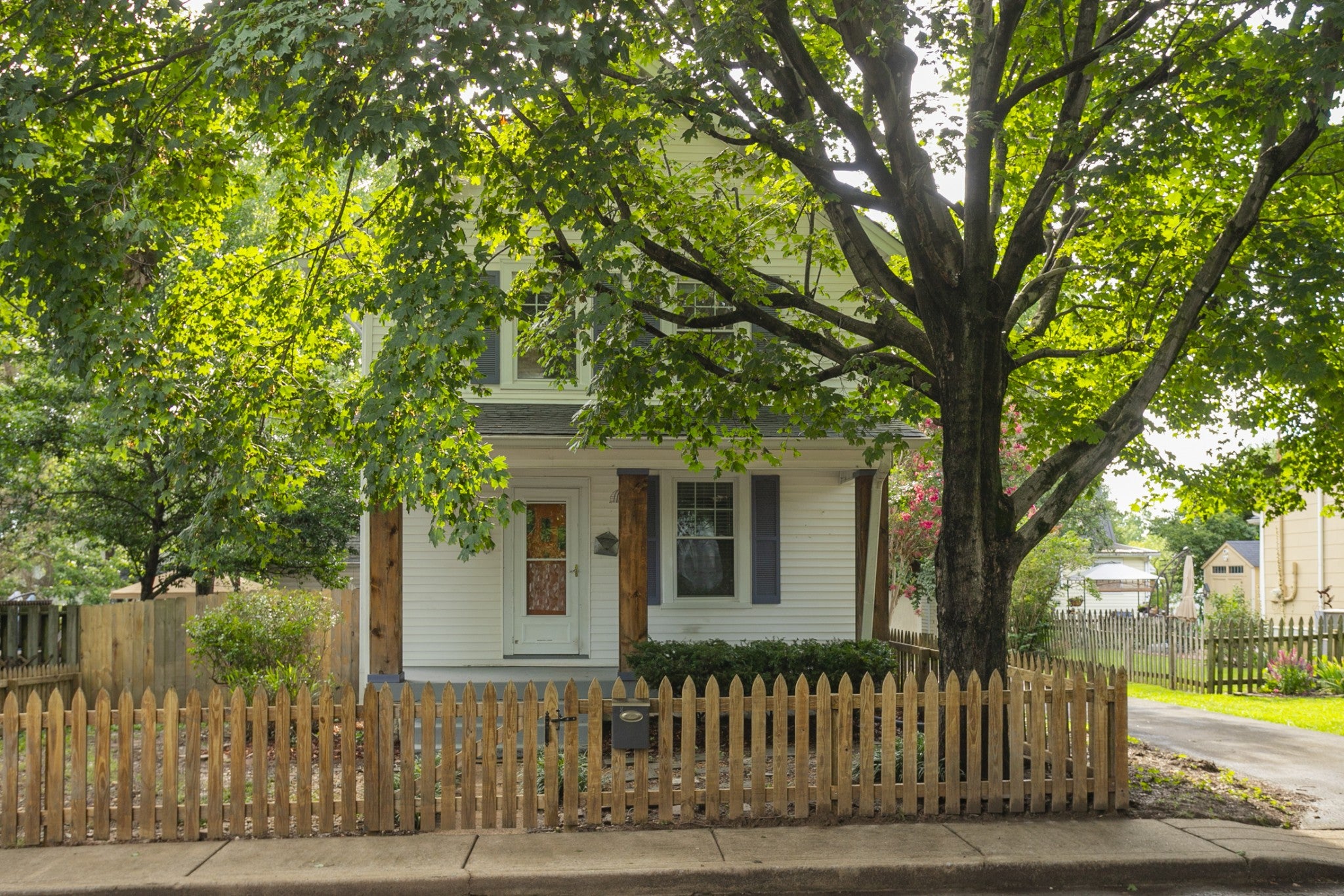 4.0-bed rental at 1206 Overton St