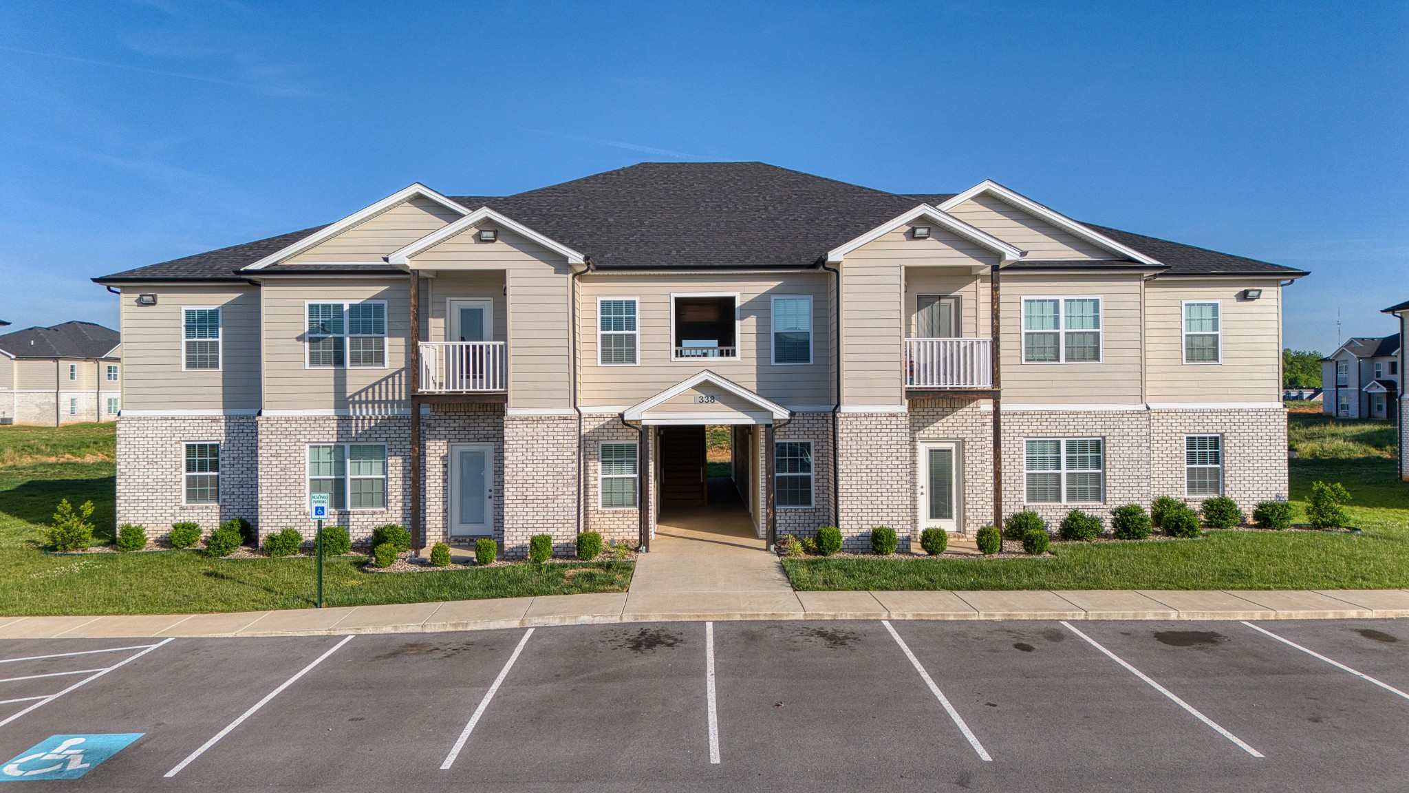 338 Hillview Mills Blvd