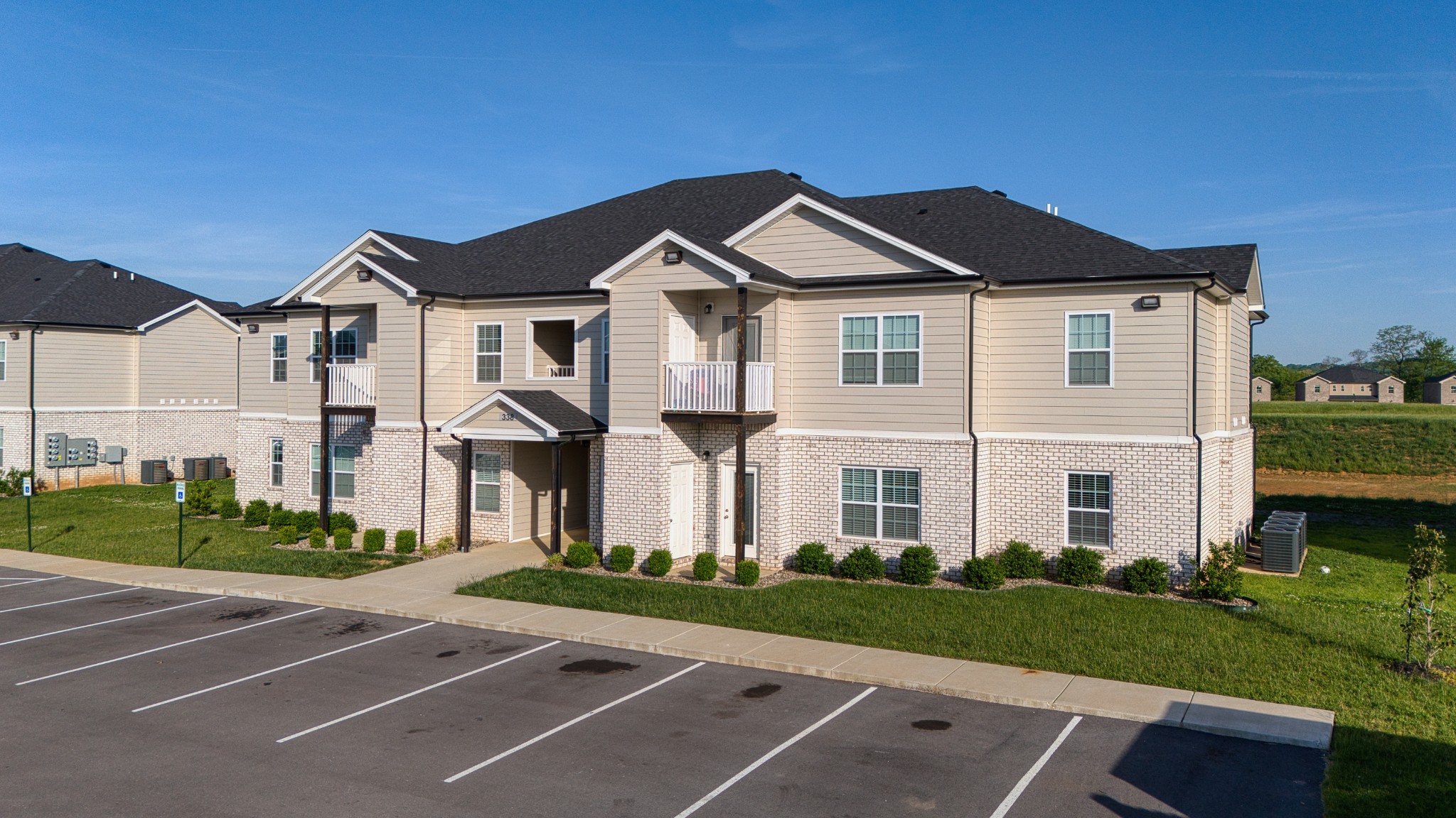 338 Hillview Mills Blvd