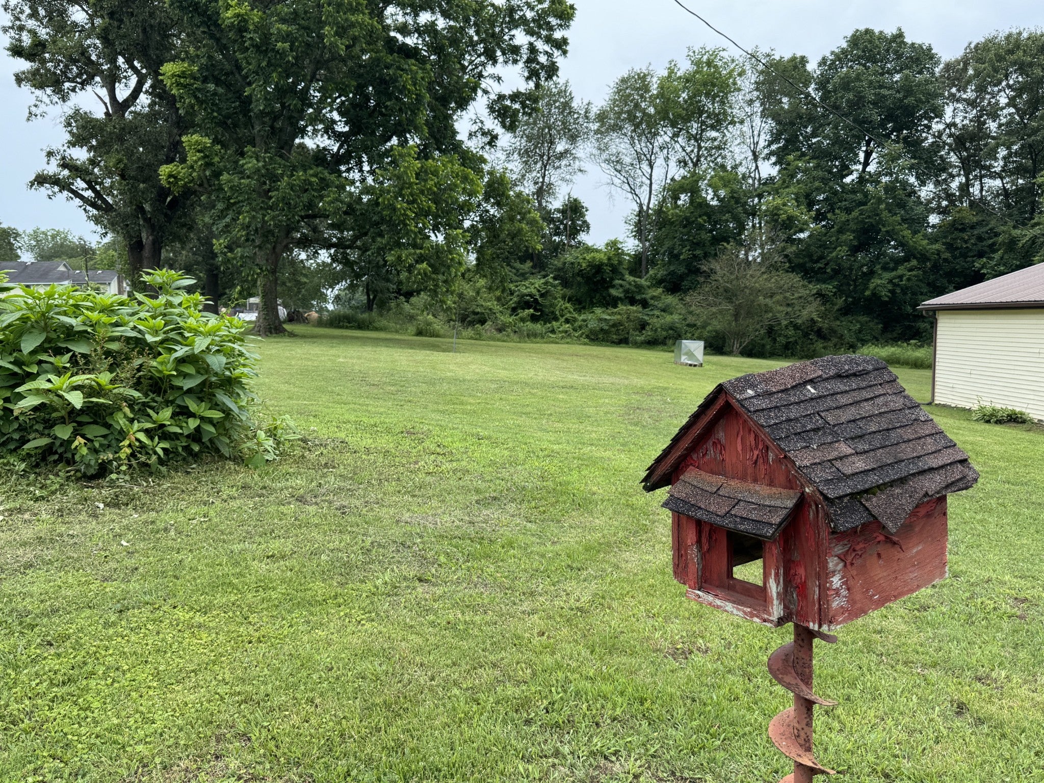 6165 Highway 69 N