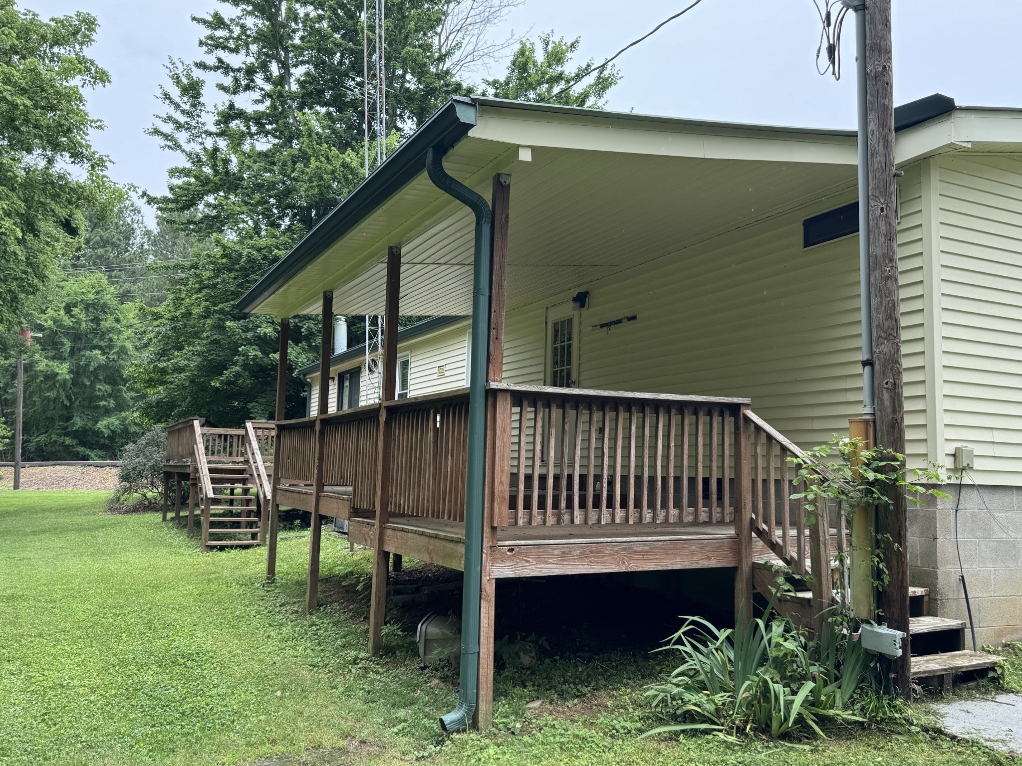 6165 Highway 69 N