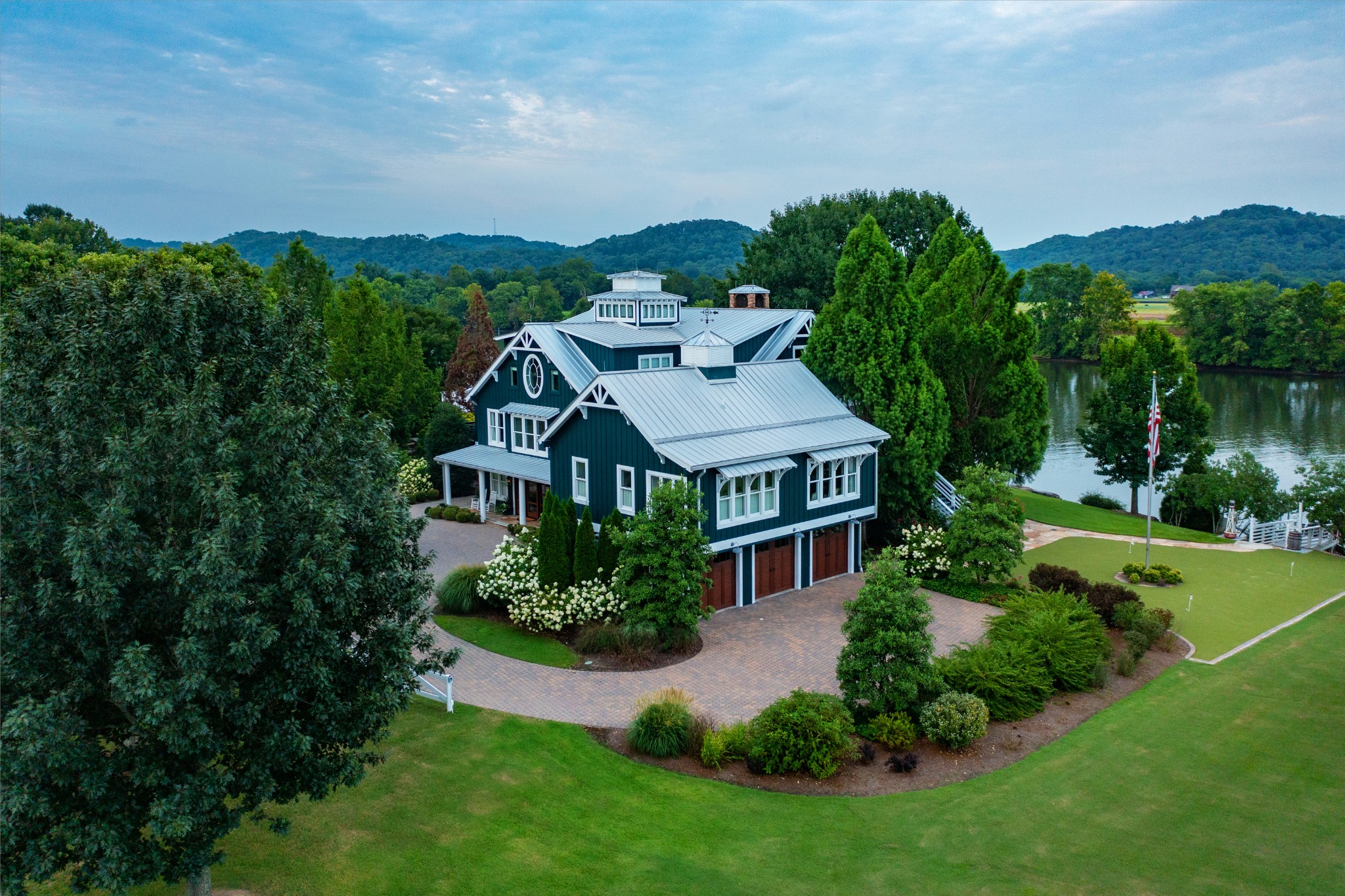 Middle Tennessee Properties 1 7763 River Road Pike