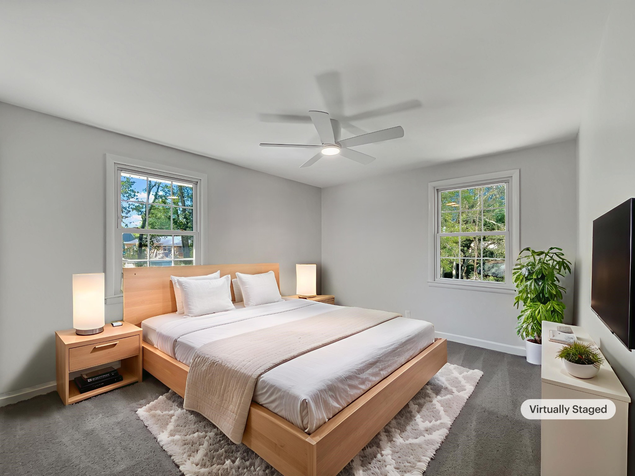 916 Cointreau Dr
