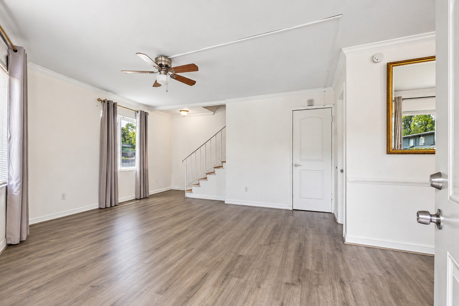 550 Harding Pl B107