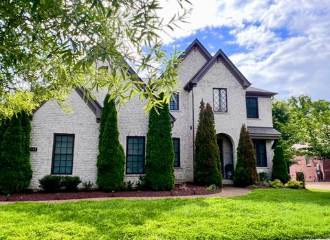 222 Danton Ct Franklin TN 37067