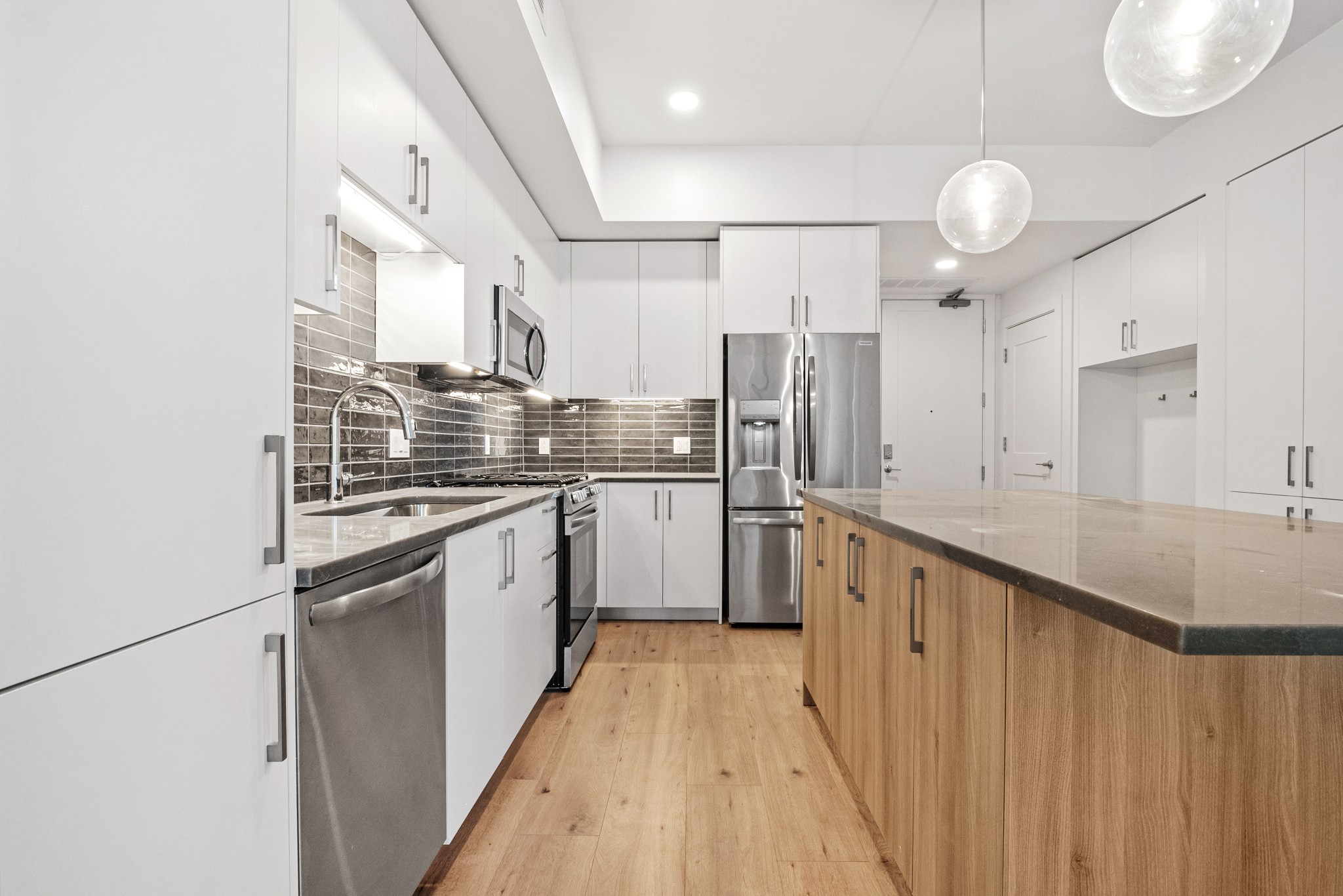 1212 Demonbreun St AX (B)