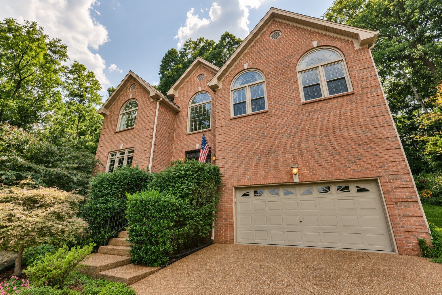 3800 Lakeridge Run