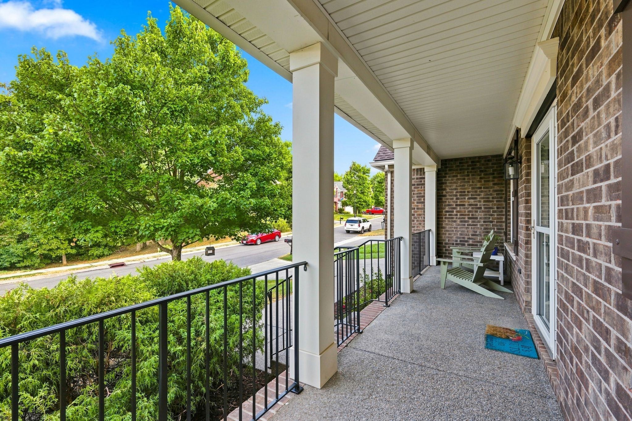 719 Crestmark Dr
