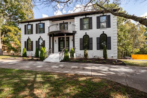 2119 Shannon Dr Murfreesboro TN 37129