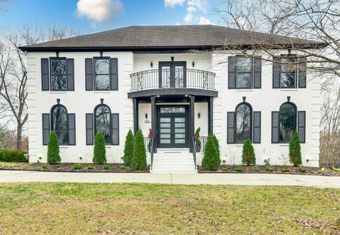 2119 Shannon Dr Murfreesboro TN 37129