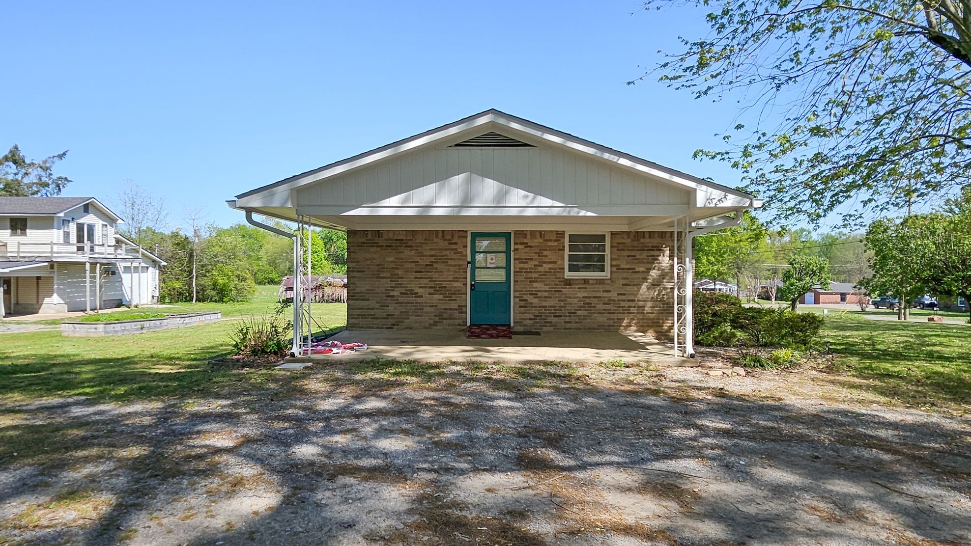 26 Simmons Rd