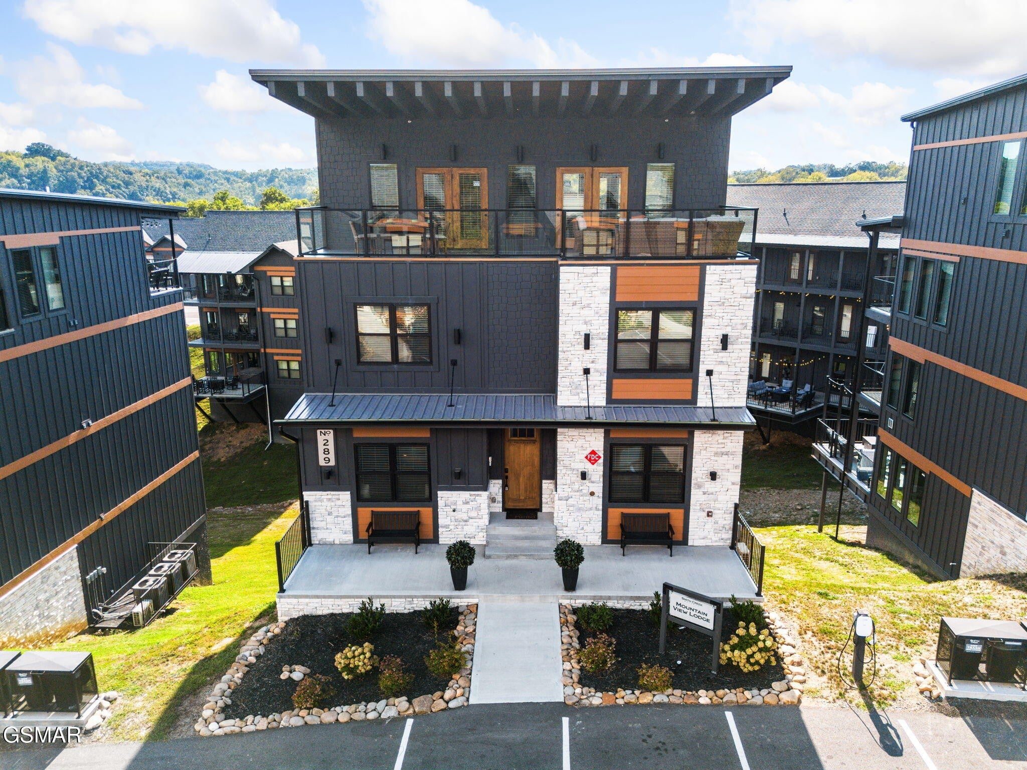 289 Rambling Creek Way