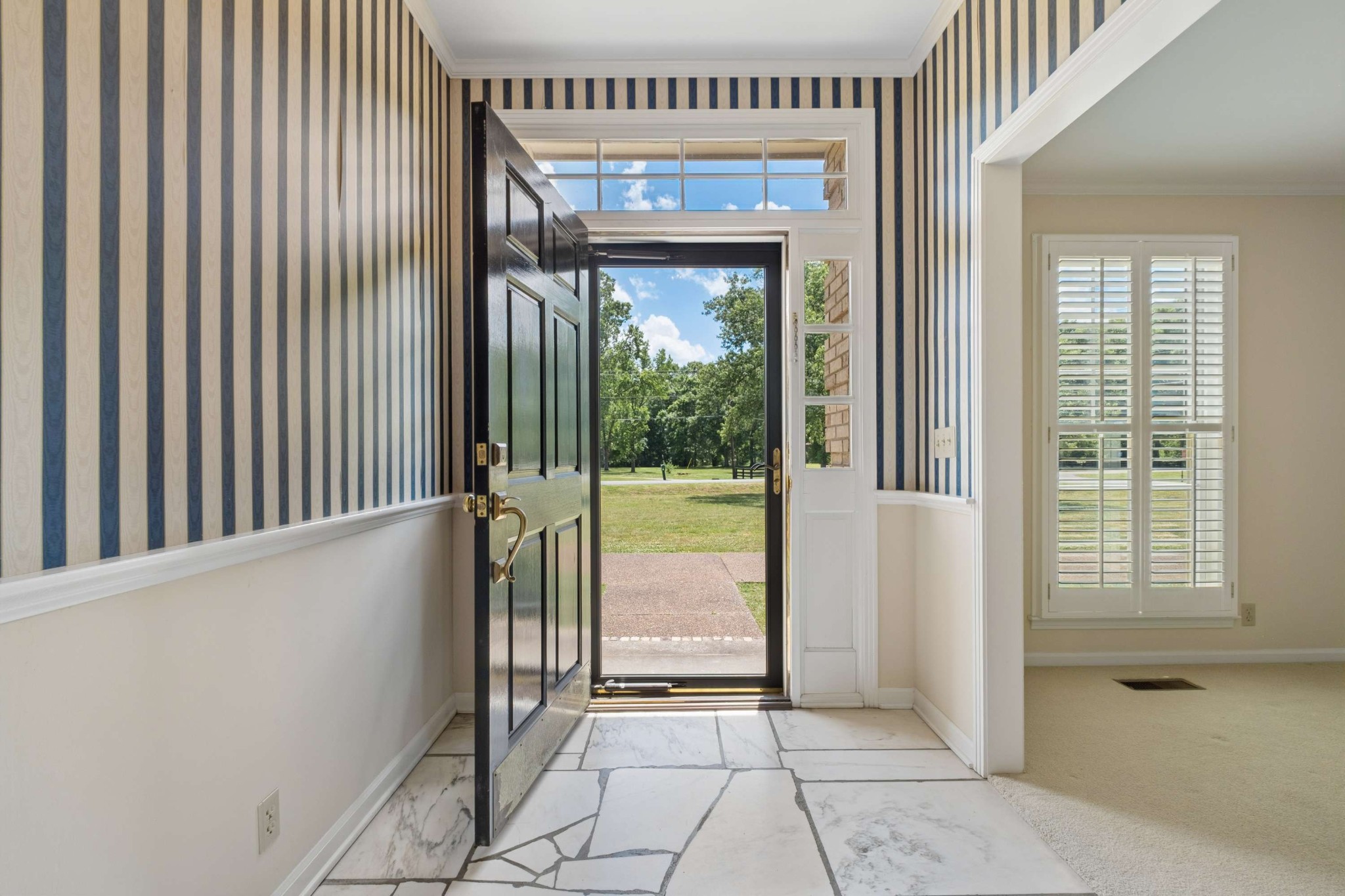 312 River Oaks Rd