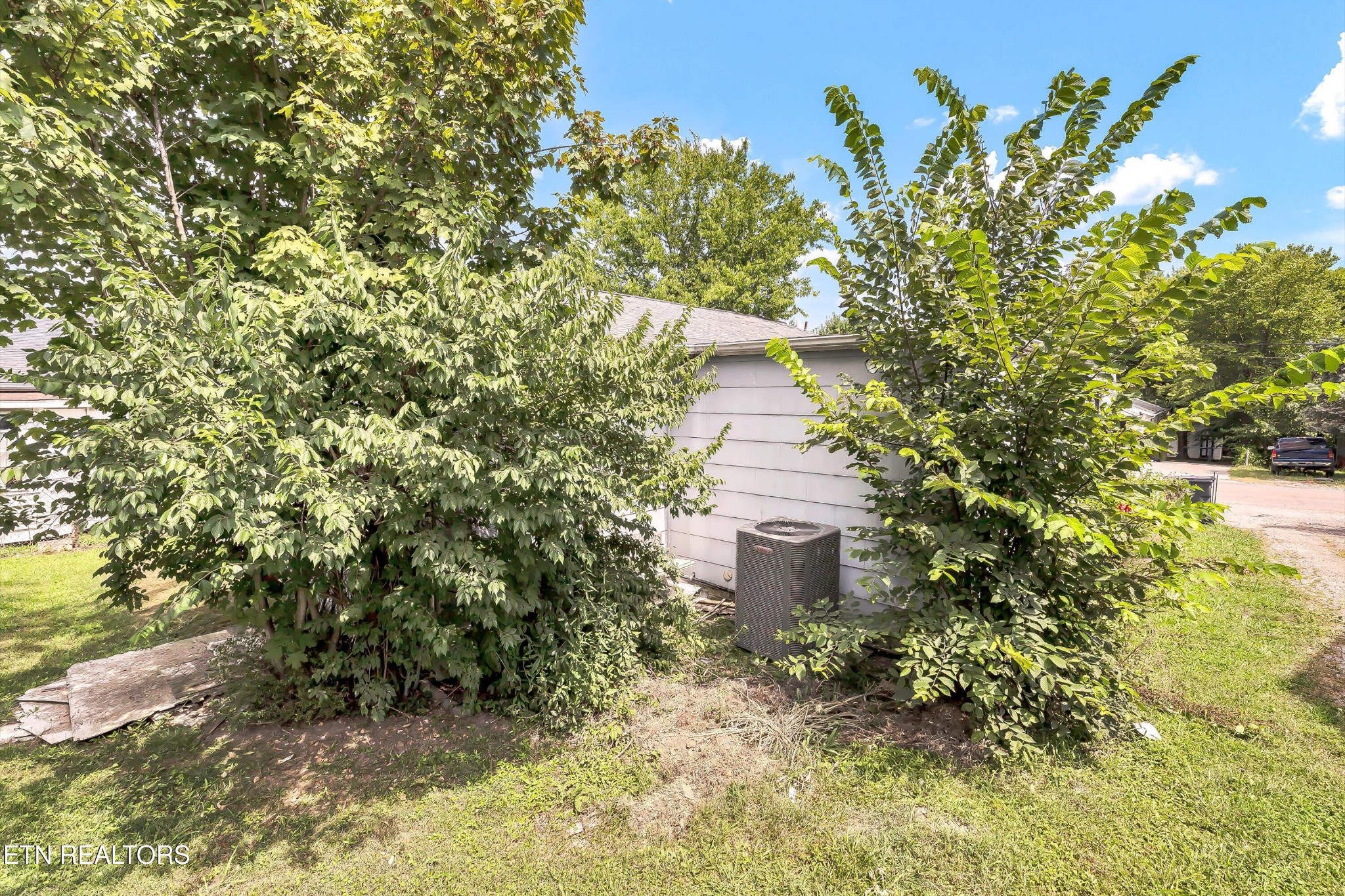 327 Atlantic Ave