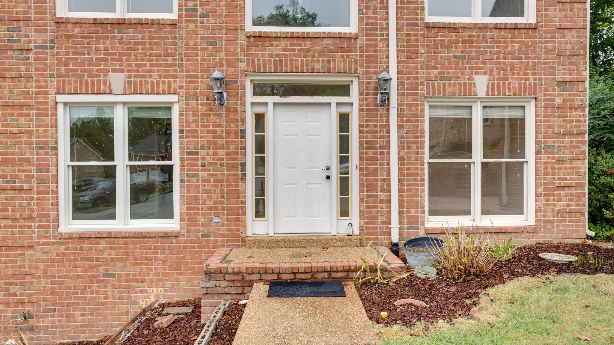 532 Rivercrest Cv