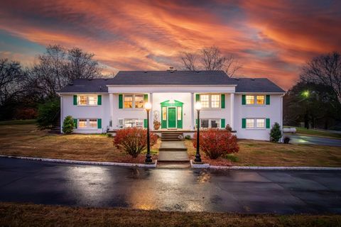 545 Puryears Bend Rd Hartsville TN 37074