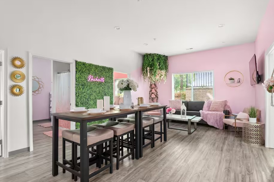 941 Main St 105 & 106