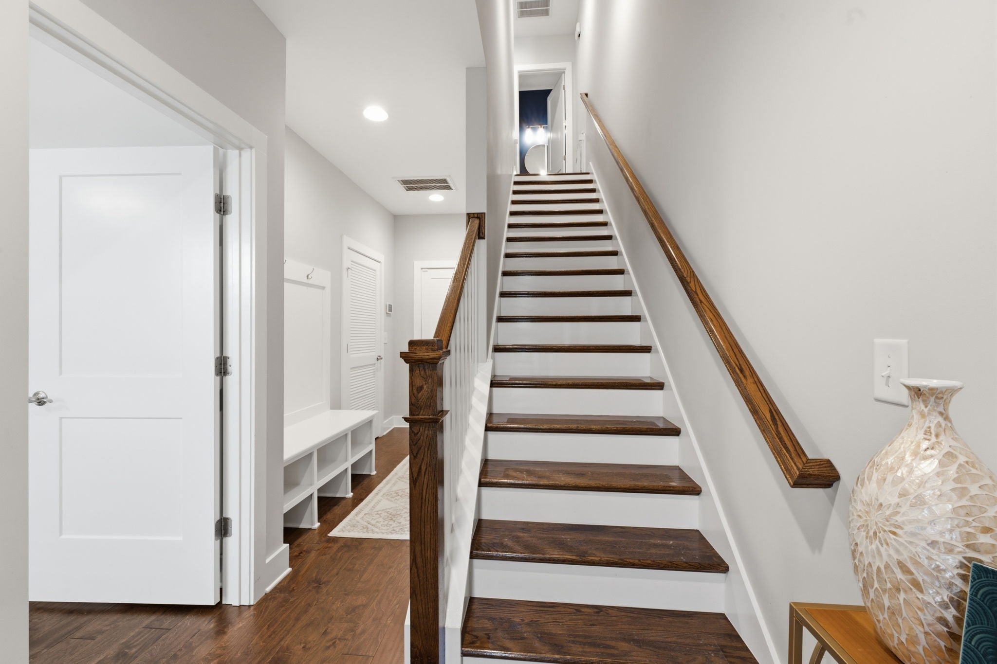 503 Vernon Cir