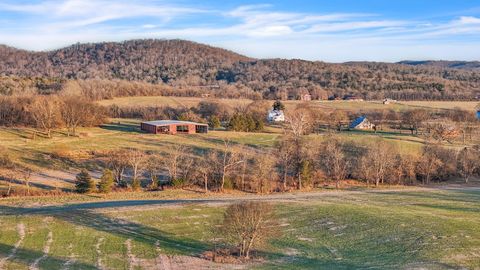 3138 Richmond Rd Petersburg TN 37144