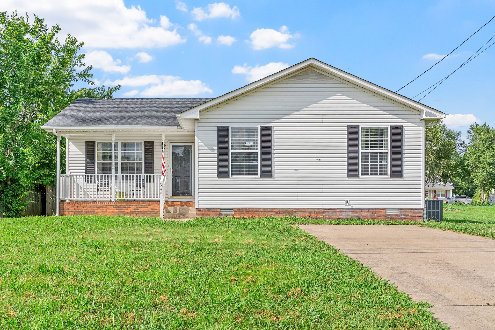 344 Pioneer Dr