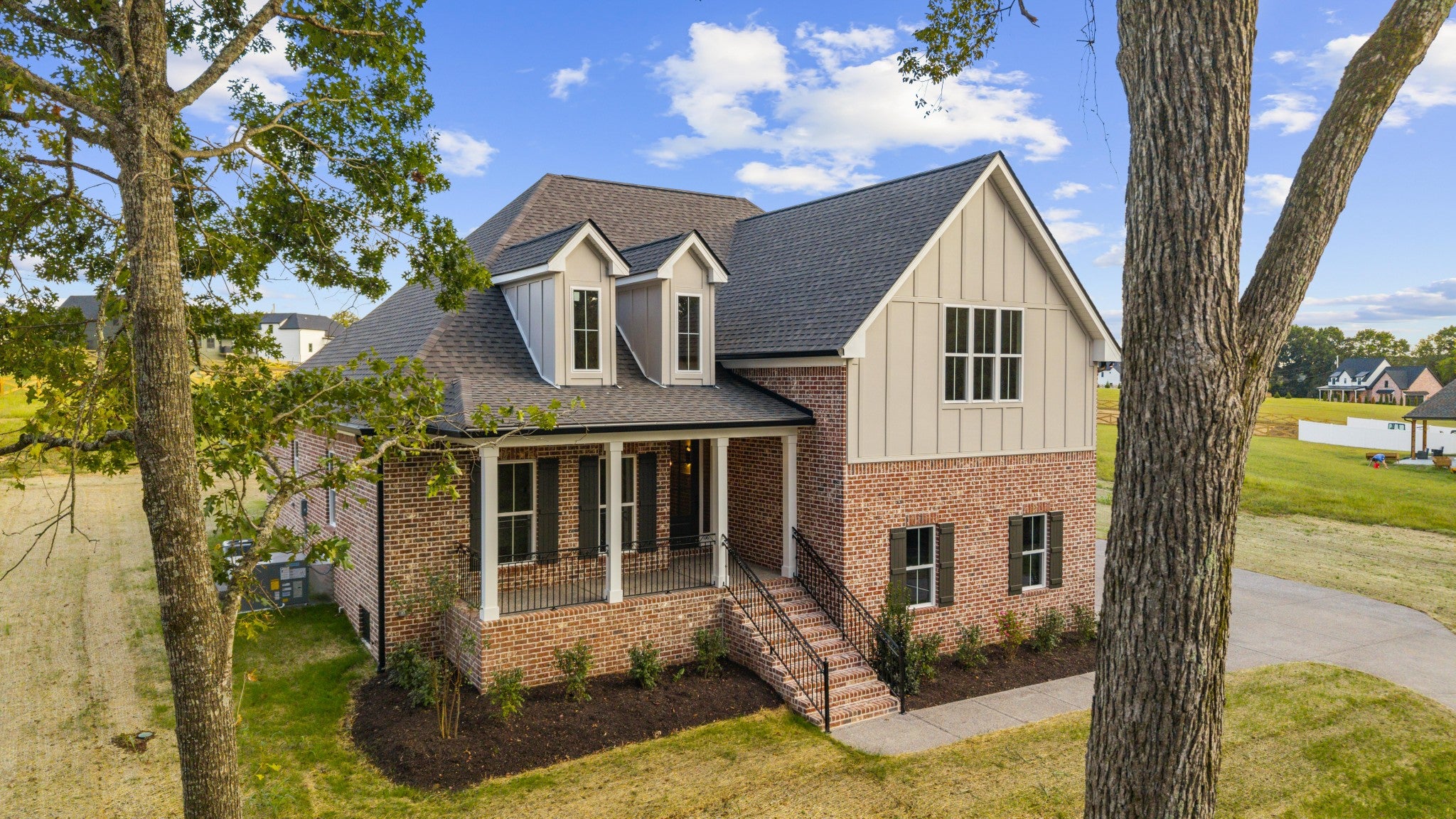 1605 Sulphur College Rd 5