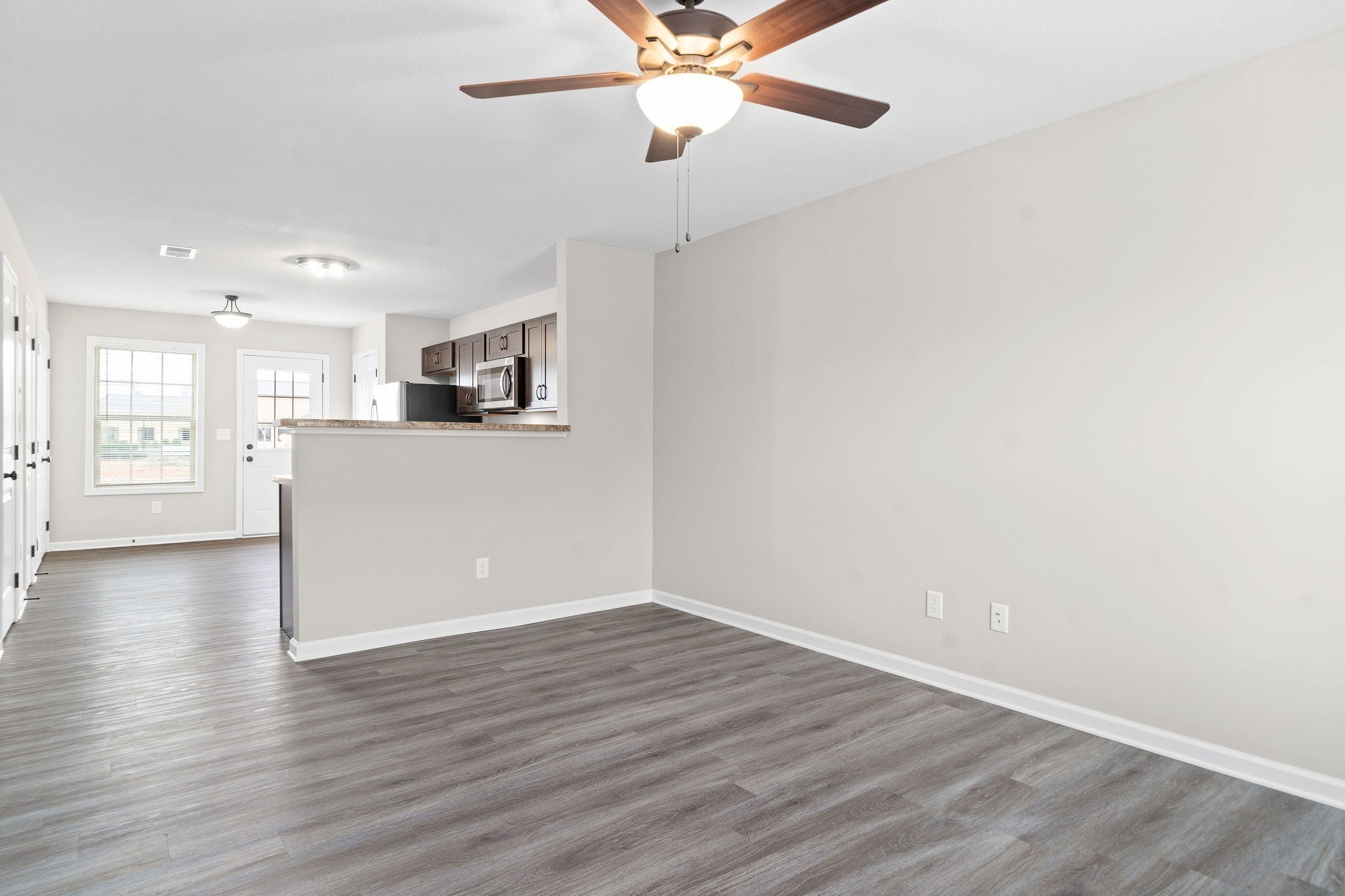 931 Professional Park Dr 4G