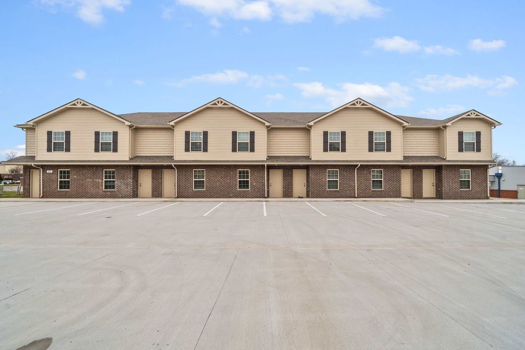 931 Professional Park Dr 4G