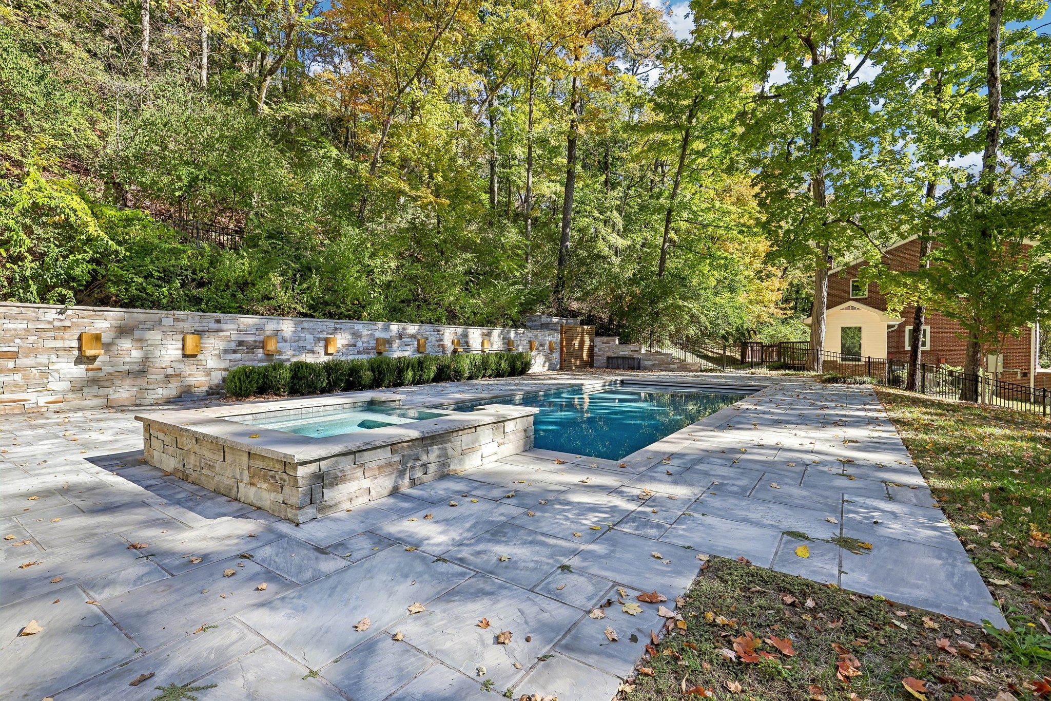 1310 Otter Creek Rd