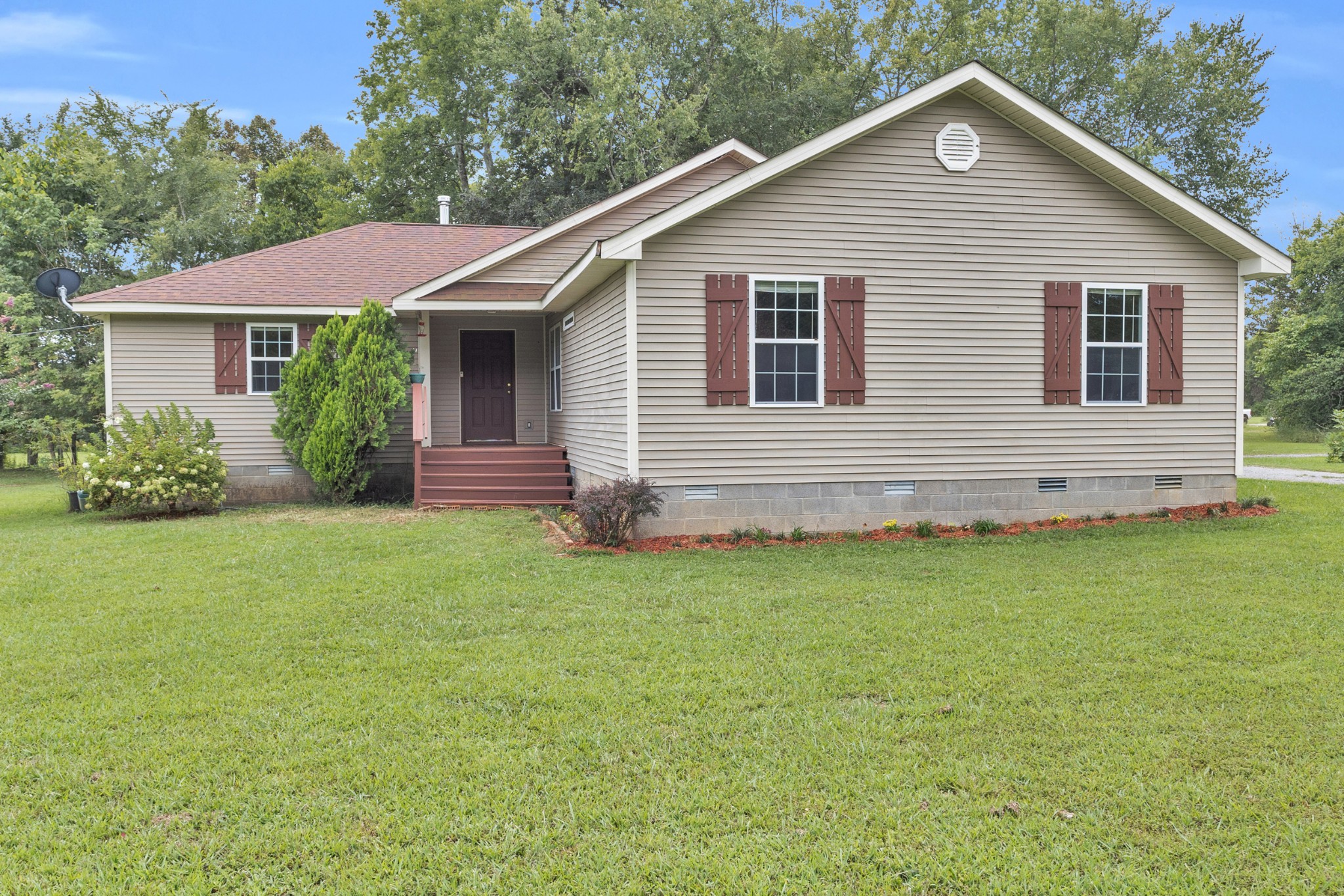 190 Harrison Ln