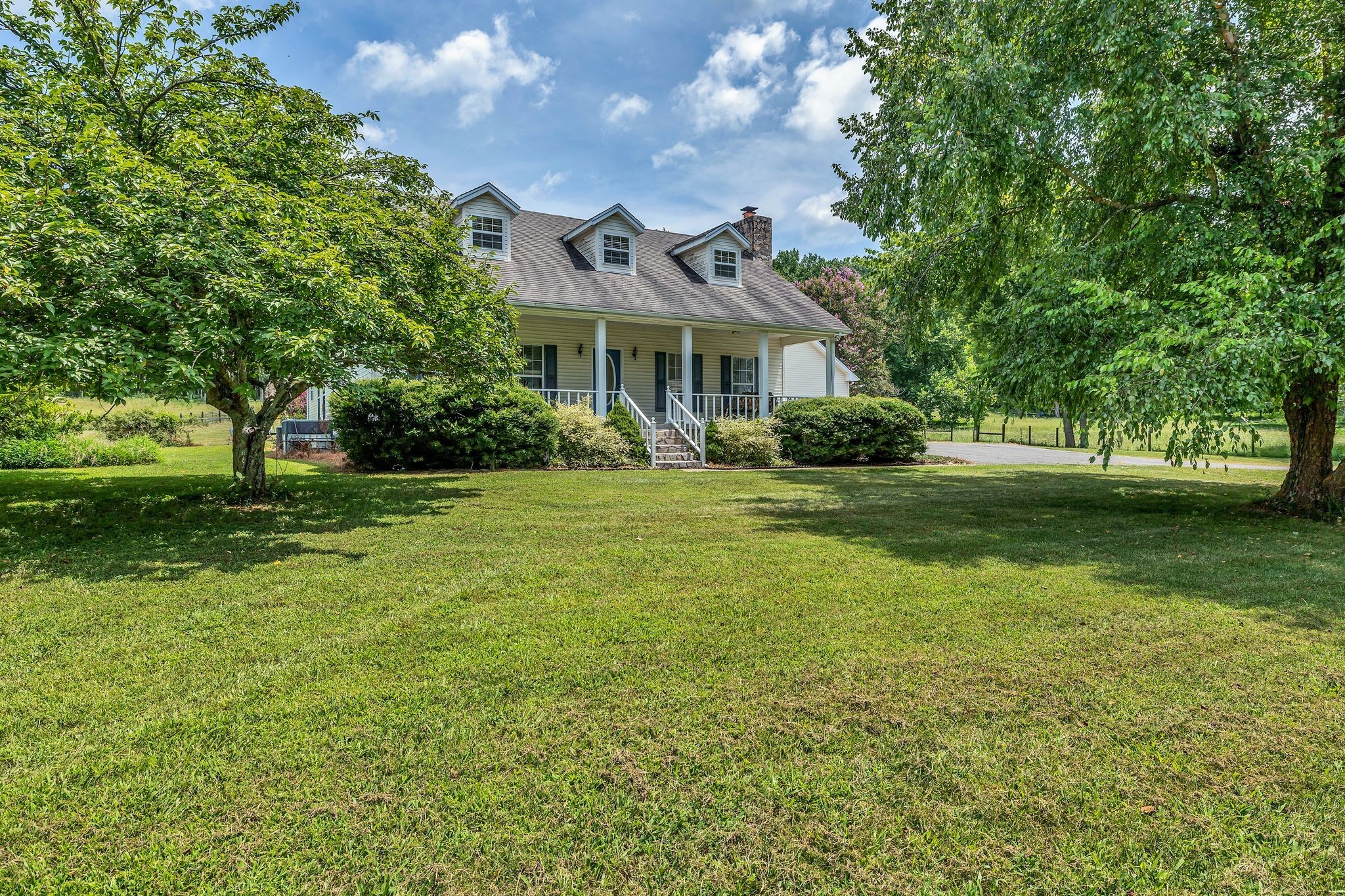 160 Sinking Creek Rd