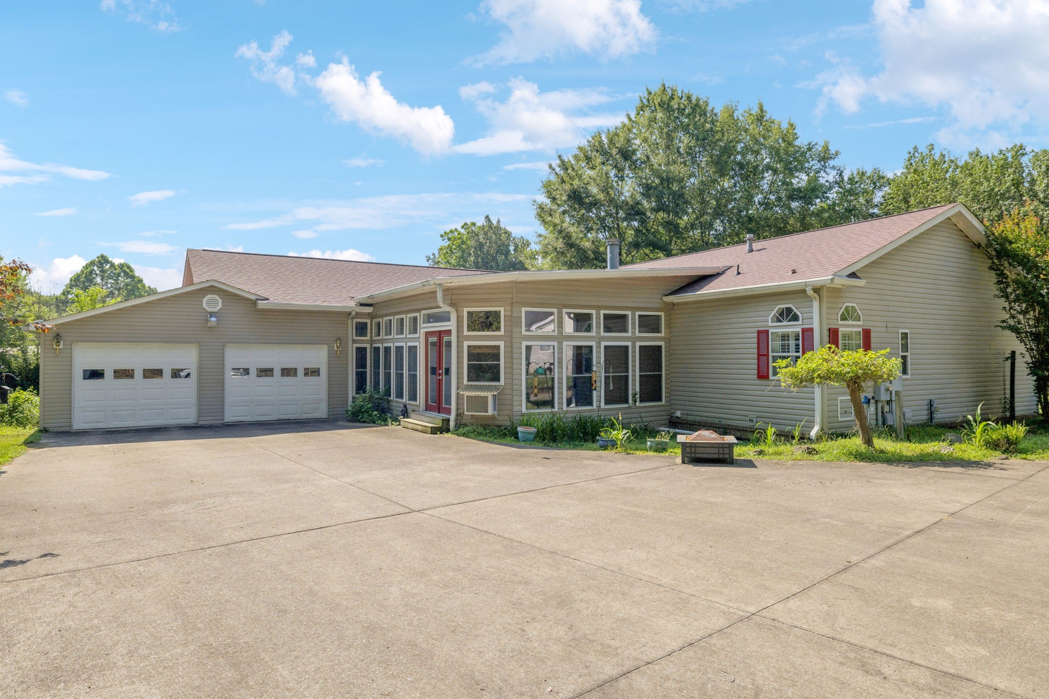 1108 Lone Oak Rd
