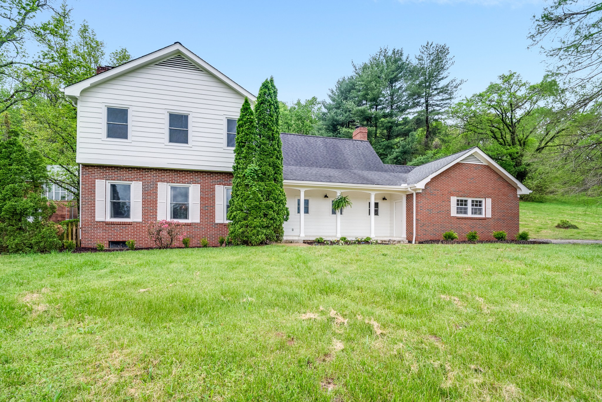 1702 Williamson Rd