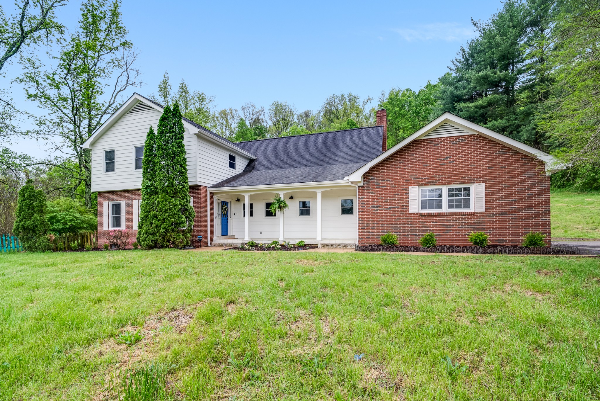 1702 Williamson Rd