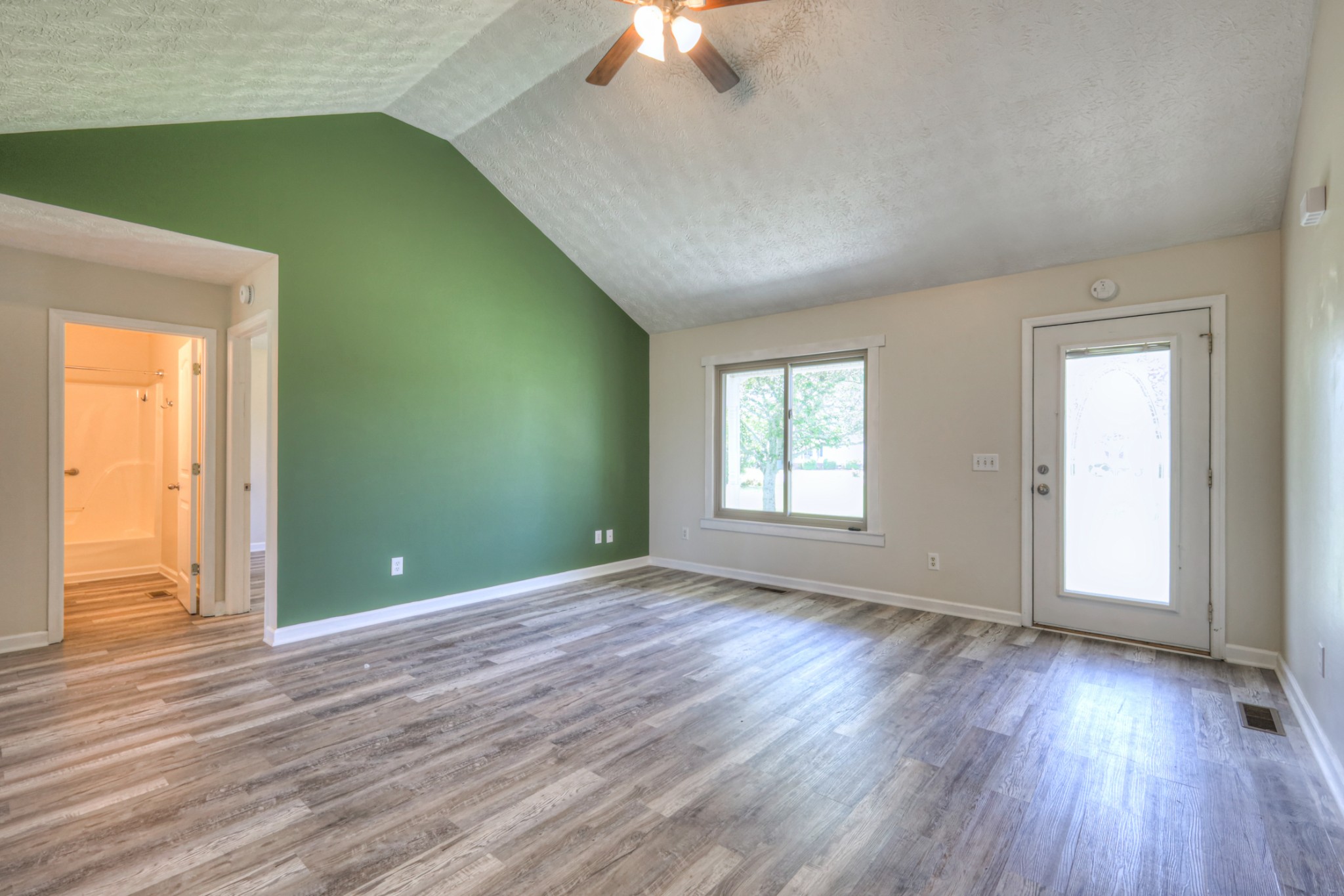 86 Eldon Dr