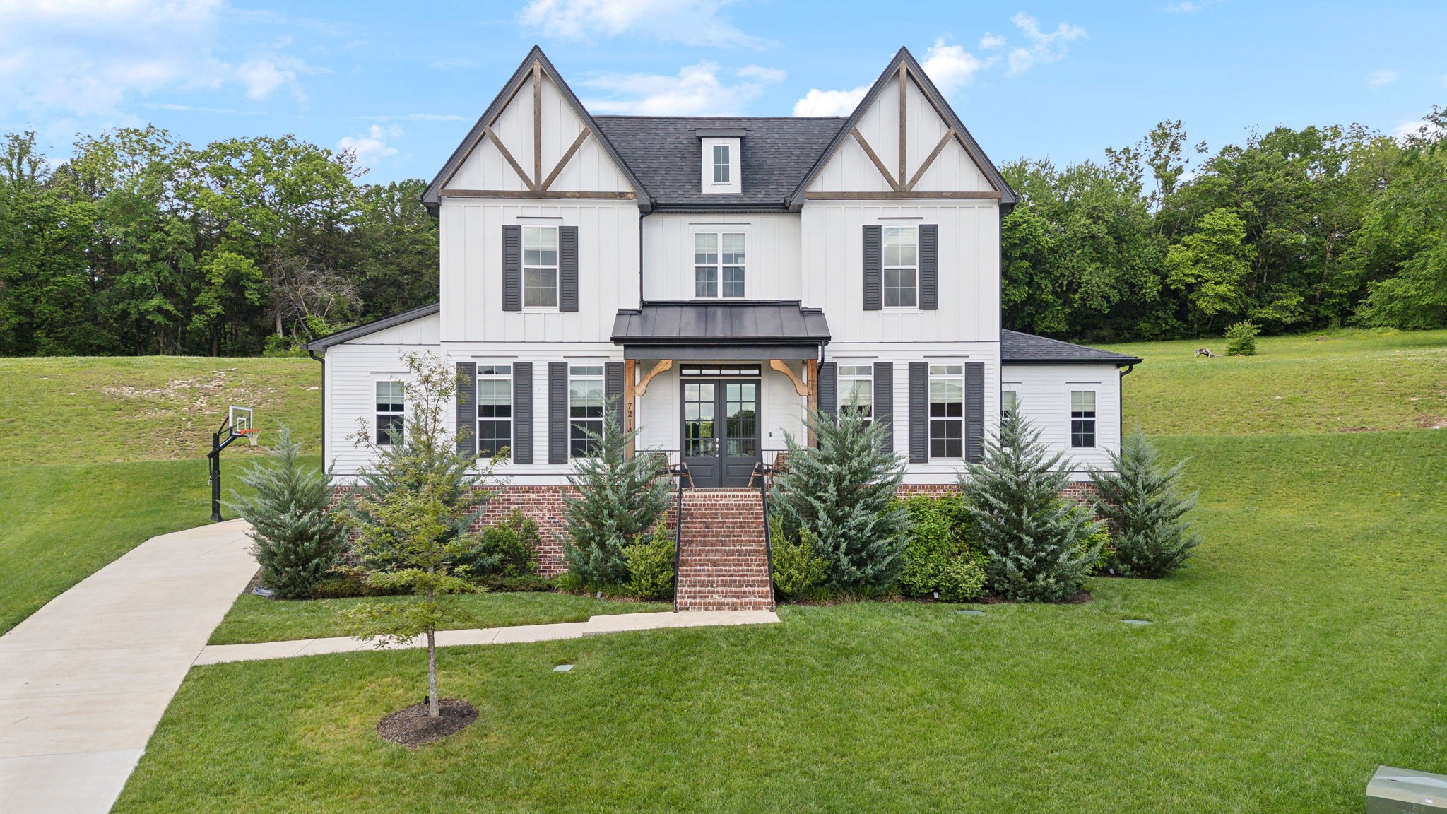 7214 Neills Branch Dr