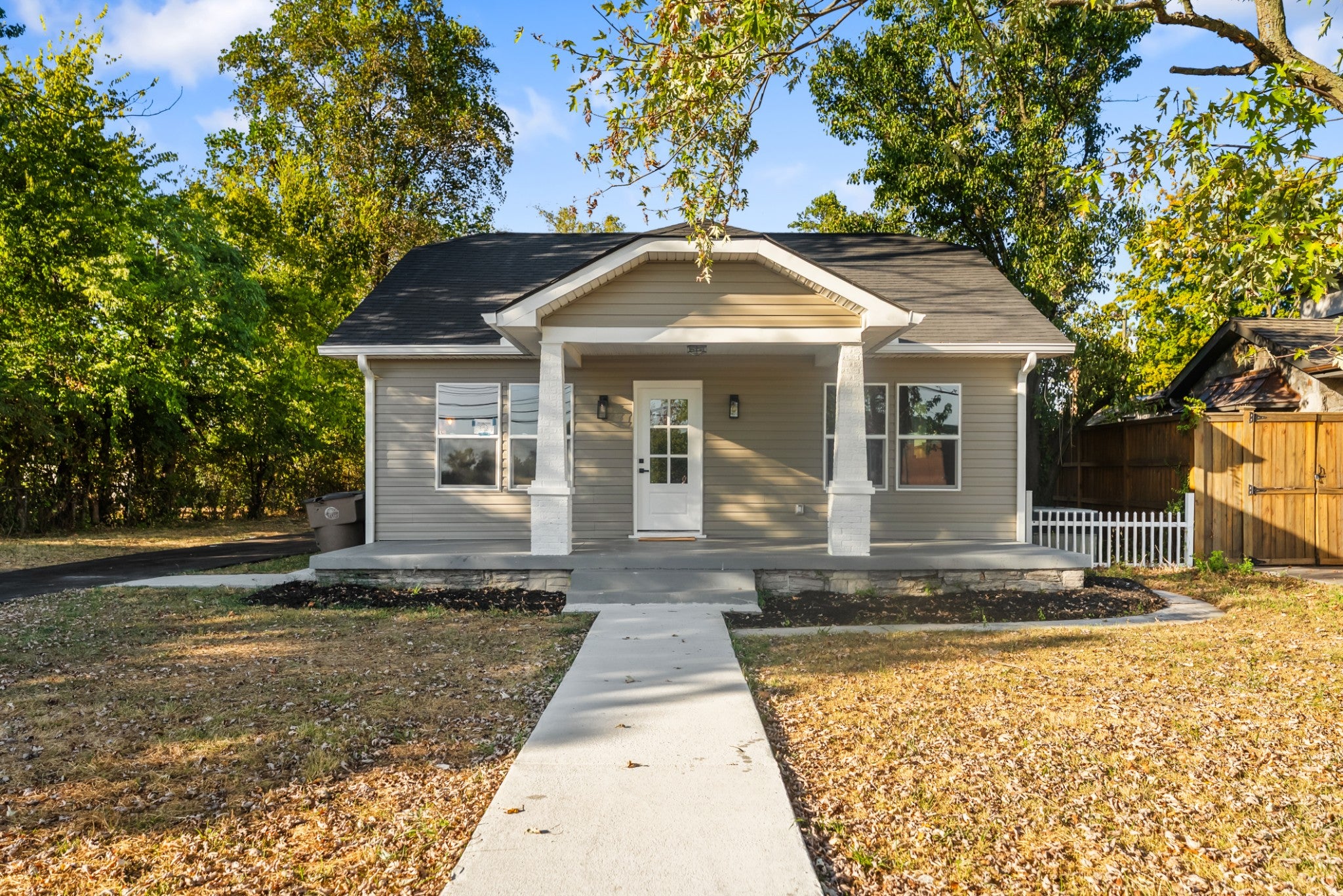218 Antioch Pike