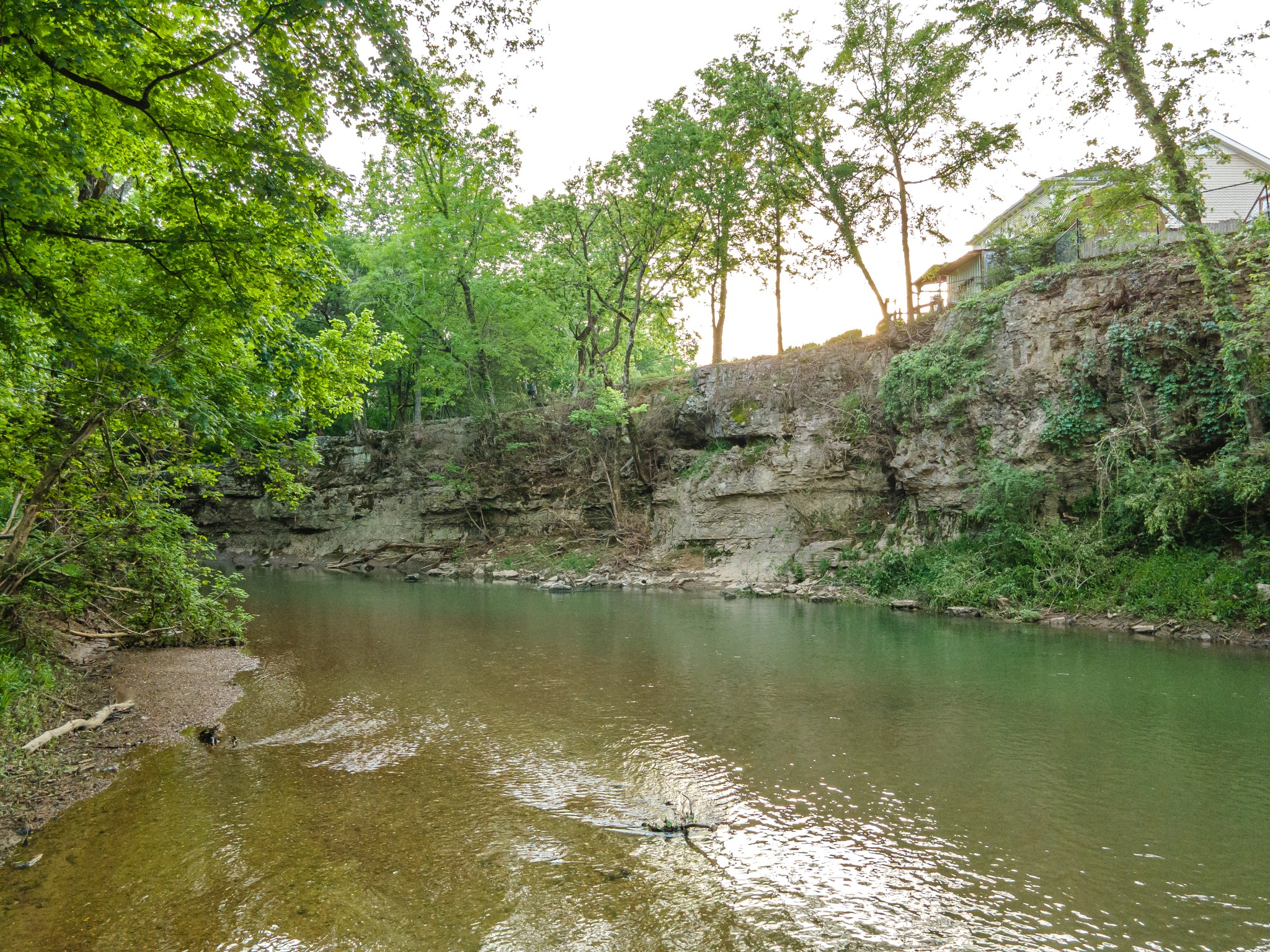141 Rivergate Dr