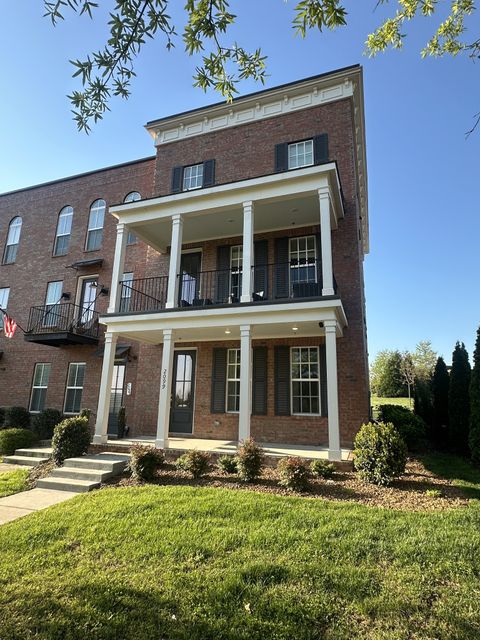 2099 Tollgate Blvd Thompsons Station TN 37179