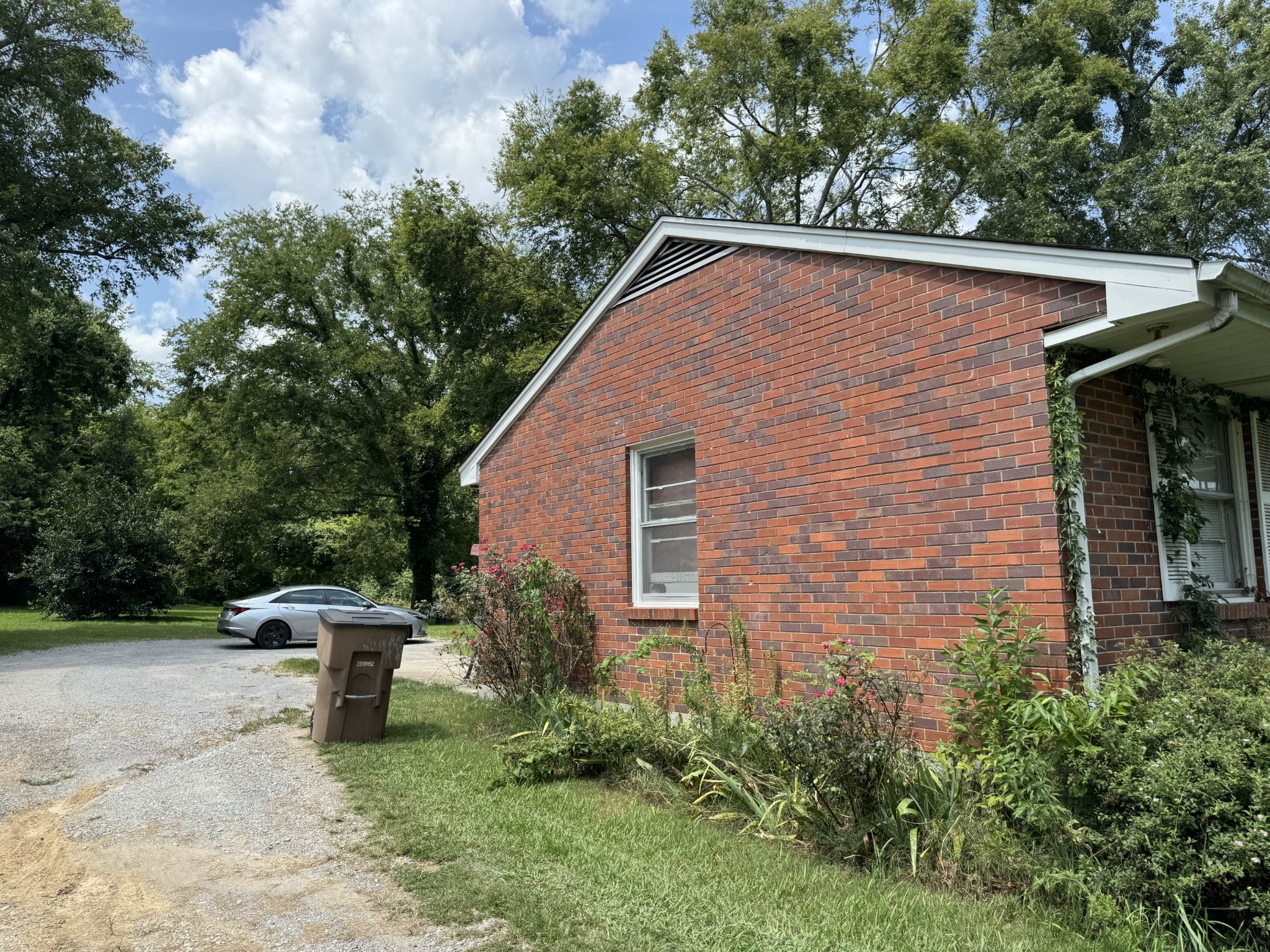 4747 Clarksville Pike