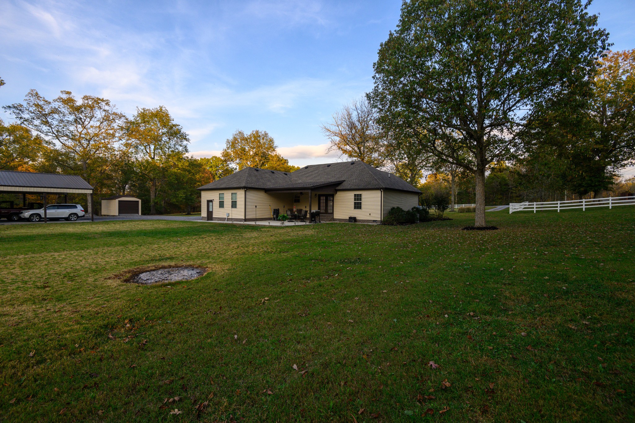 255 Troupe Rd
