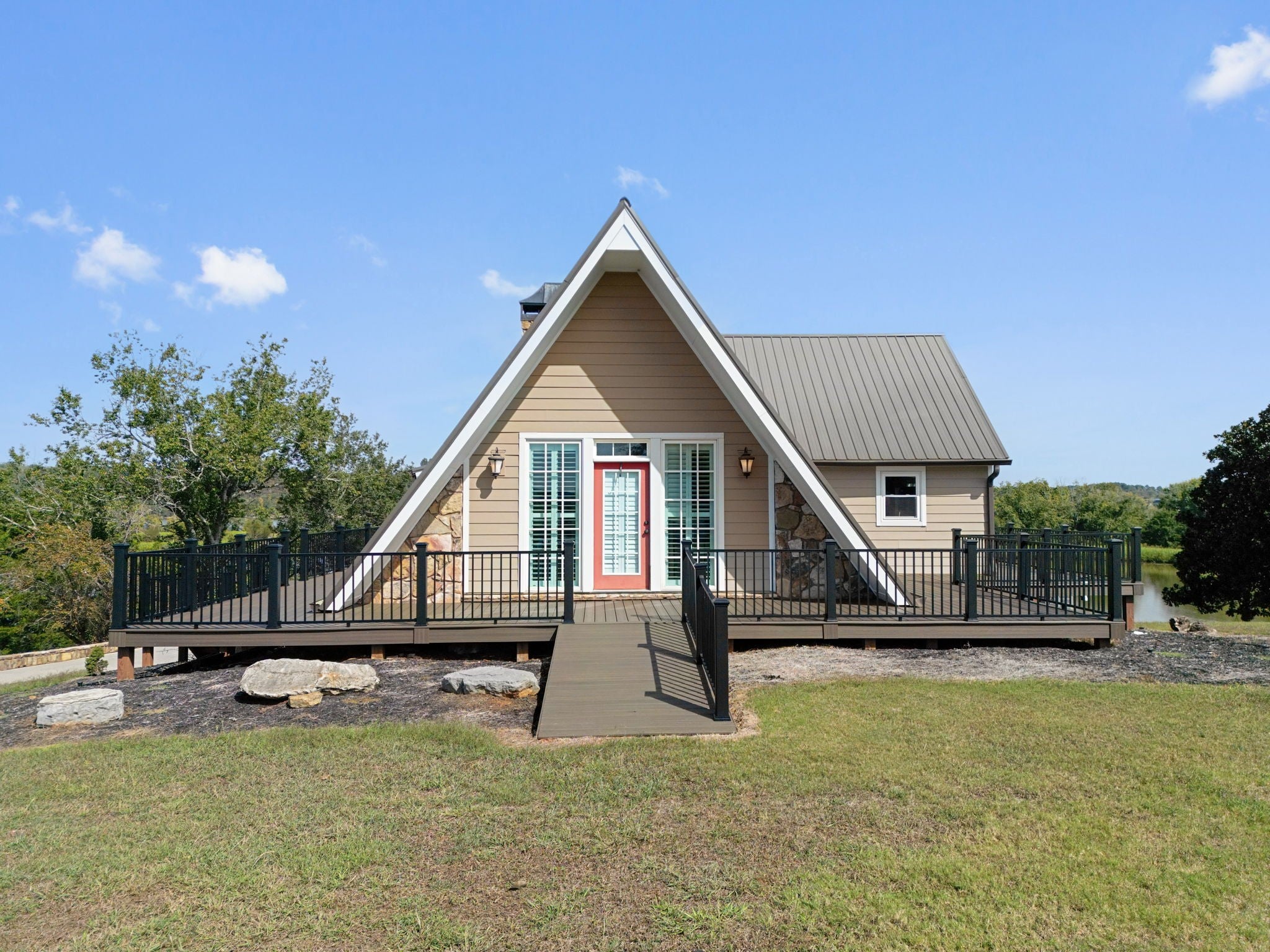 234 Windmill Ln