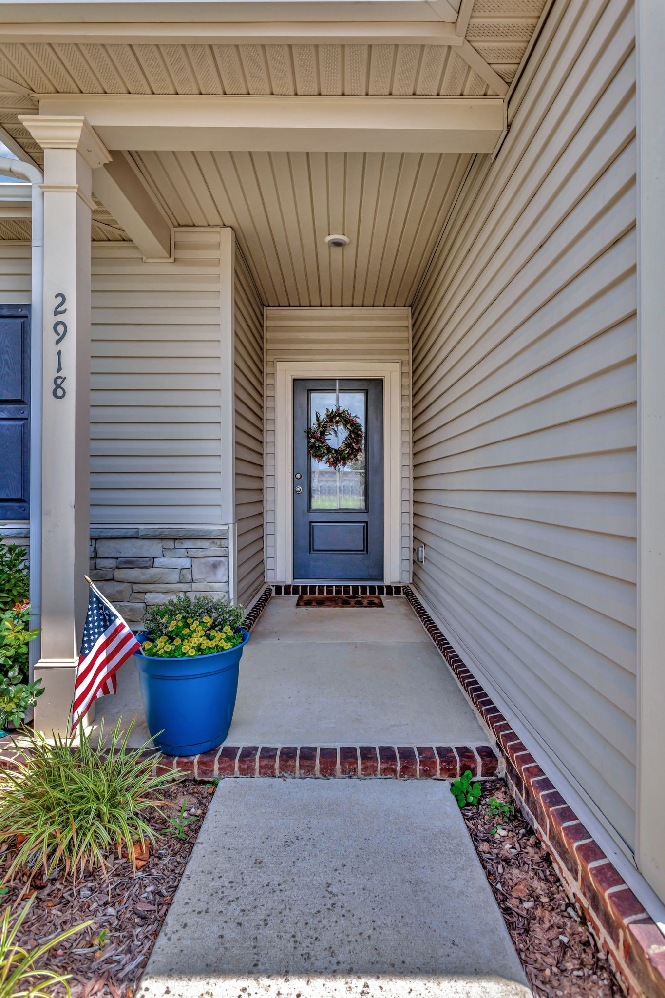 2918 Hen Brook Dr