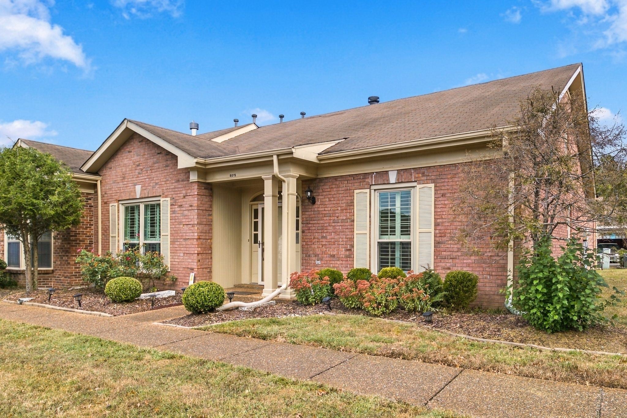 8515 Sawyer Brown Rd